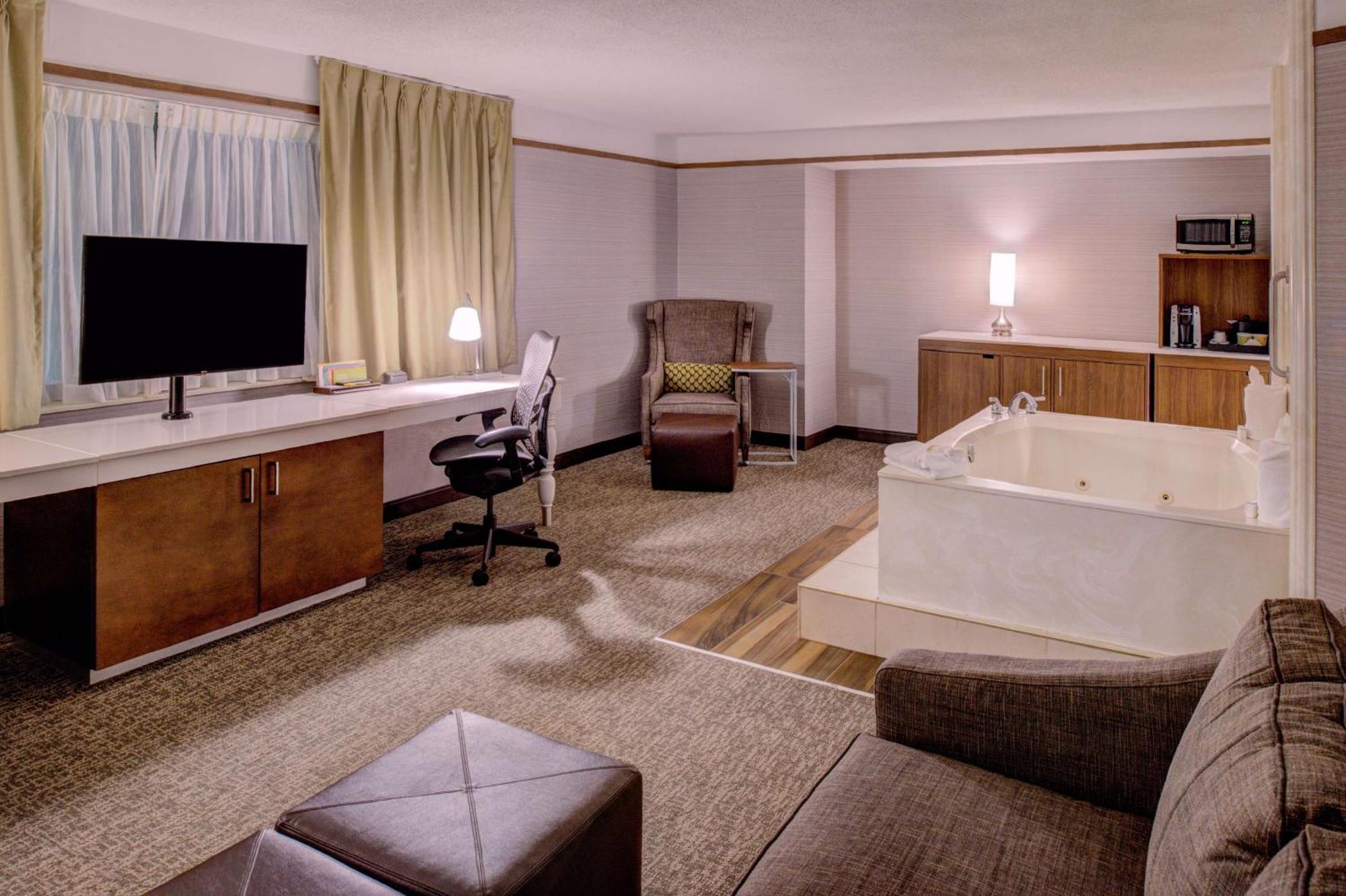 Hilton Garden Inn Detroit Southfield Exteriér fotografie